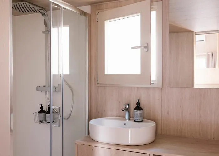 Wecamp Cudillero Kemping *