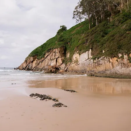 Wecamp Cudillero 캠프장